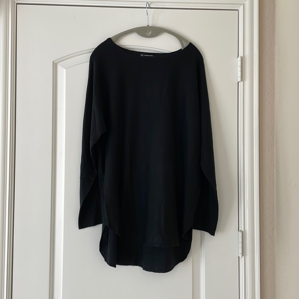 INC International Long Sleeve Sweater.  Thin, tunic style
